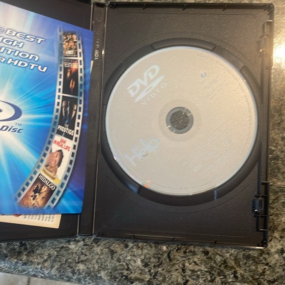 The Help dvd - Picture 3 of 3